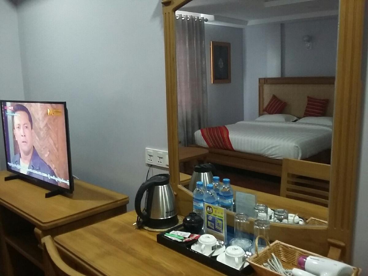 Amayar Nadi Hotel Mandalay Bagian luar foto
