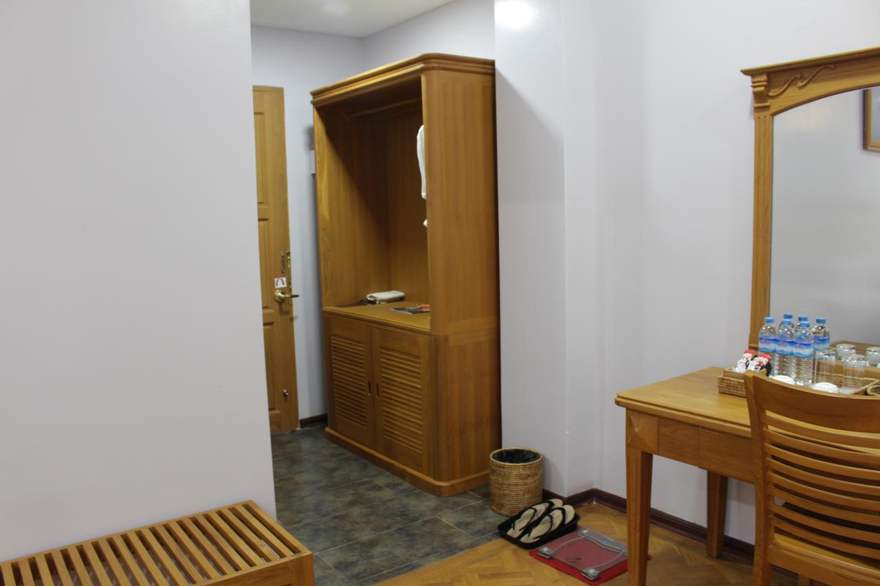 Amayar Nadi Hotel Mandalay Bagian luar foto
