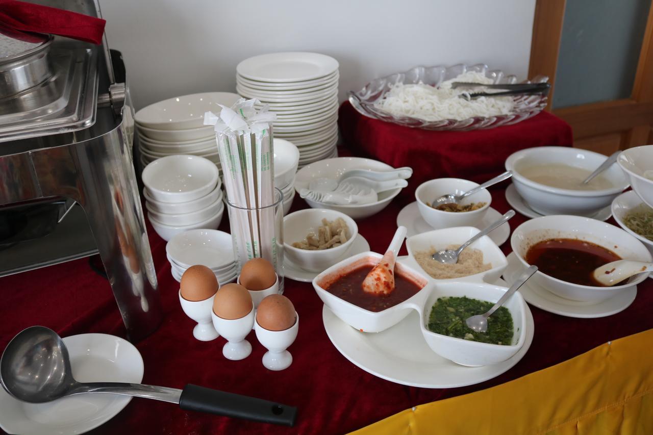 Amayar Nadi Hotel Mandalay Bagian luar foto